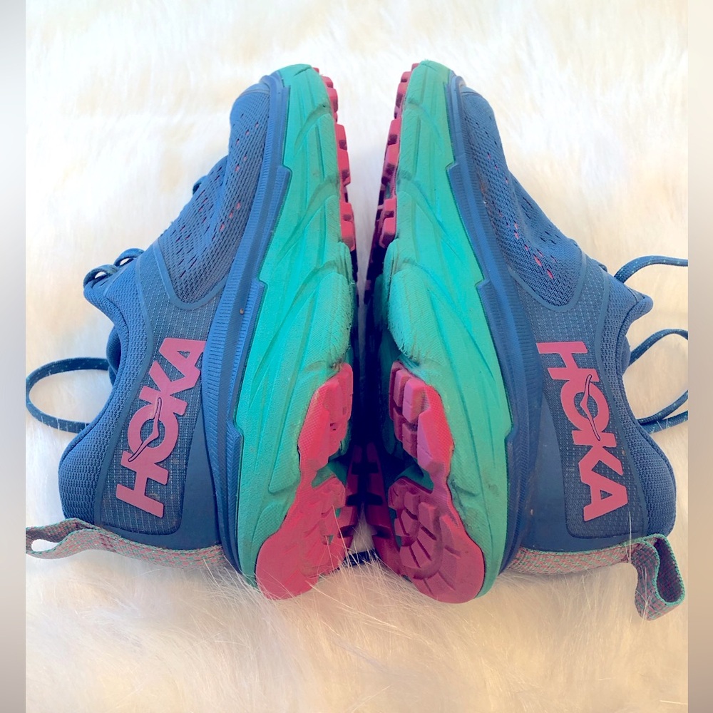Hoka Women’s Challenger ATR 6 Sneakers Size 8.5B - Picture 4 of 9